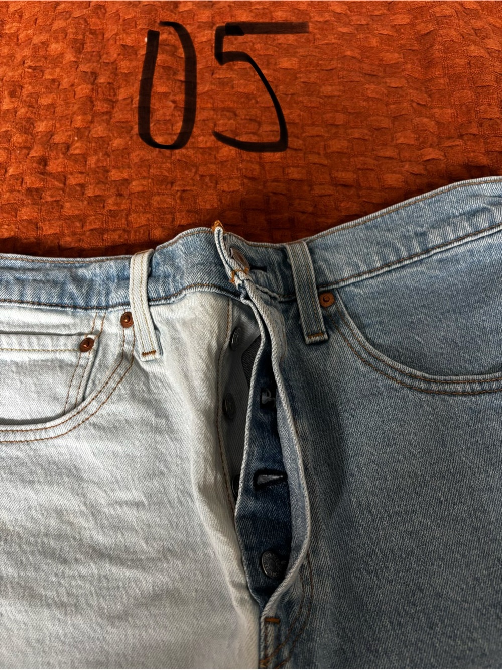 Levi's Two-Tone Denim High-Rise Shorts - Light Blue & Medium Blue - Picture 6 of 8